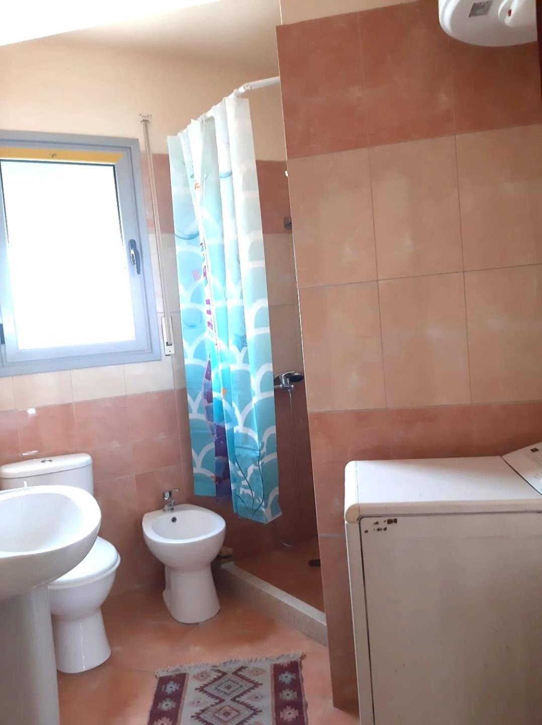 Grazioso Apartamento Arredato A Due Passi Dal Lungomare Vlorë Exterior foto